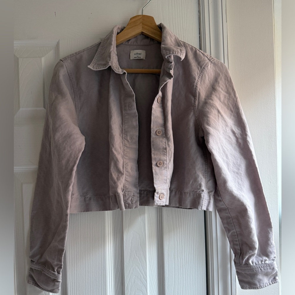 Aritzia Wilfred Linen Lilac Lightweight Button-Up Top